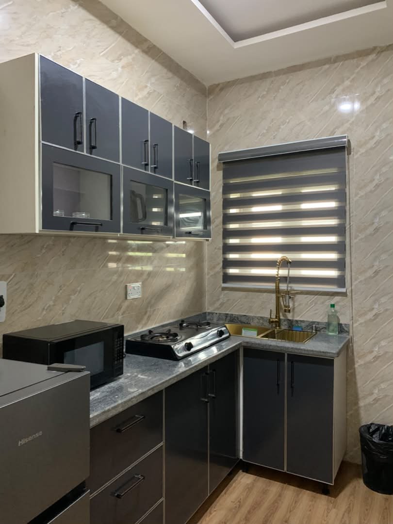 King 1 Kitchen
