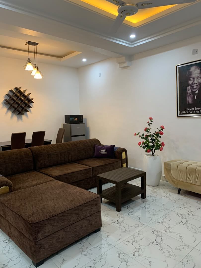 Prince 2 Sitting Room